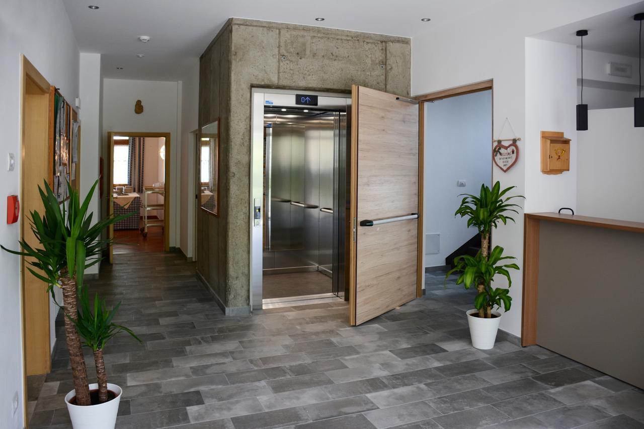 Casa Baldelli Hotel Dobbiaco Eksteriør billede