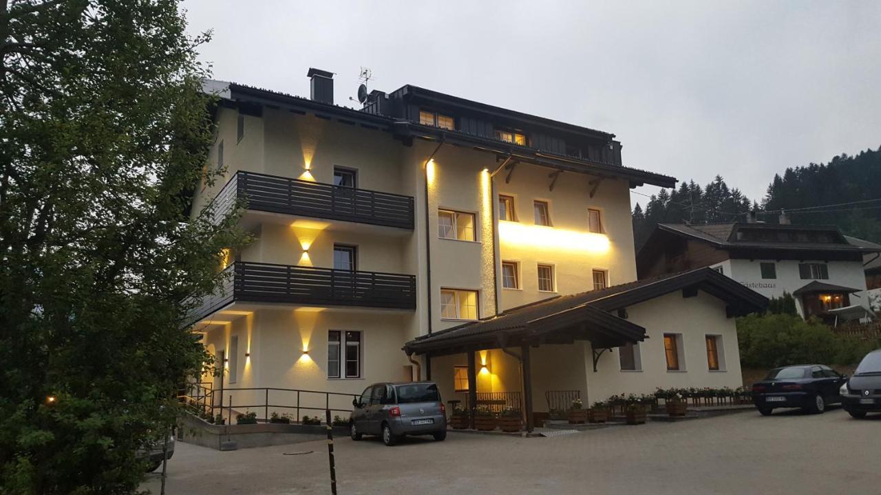 Casa Baldelli Hotel Dobbiaco Eksteriør billede